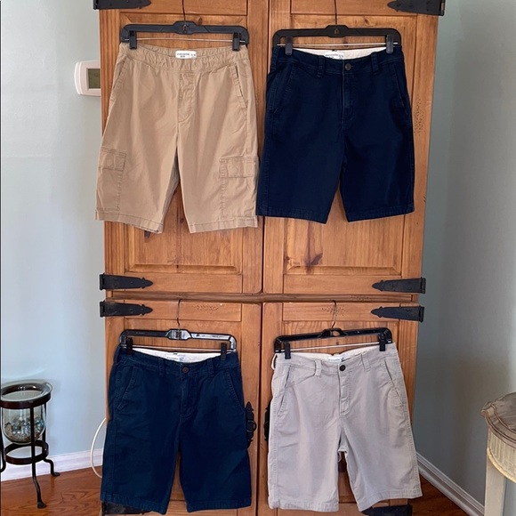Abercrombie Kids 4 Pairs Chino Shorts - Picture 2 of 7